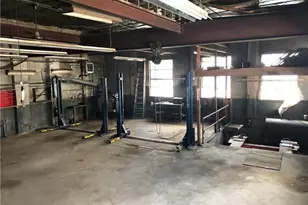 36 Salem St, New Haven, CT 06519 - Photo 2