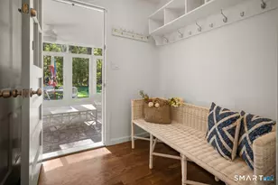 1115 Galloping Hill Rd, Fairfield, CT 06824 - Photo 34