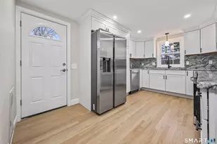 90 Battle St, Bristol, CT 06010 - Photo 6