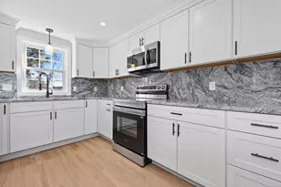 90 Battle St, Bristol, CT 06010 - Photo 2