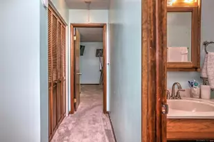 1 Pond Hollow Dr, Hamden, CT 06518 - Photo 26