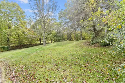 999 Monroe Turnpike, Monroe, CT 06468 - Photo 36