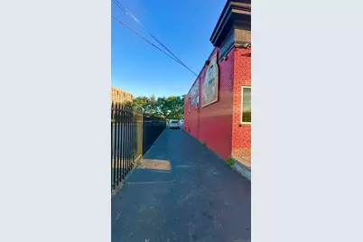 69 Hawthorn Street, Hartford, CT 06154 - Photo 6