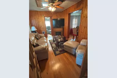 215 Summerfield Avenue, Bridgeport, CT 06610 - Photo 4