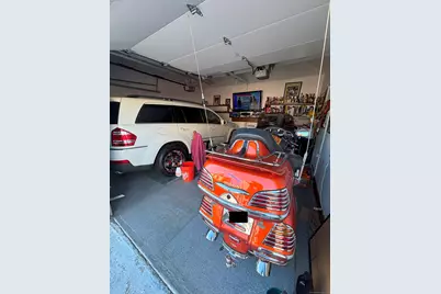 215 Summerfield Avenue, Bridgeport, CT 06610 - Photo 40