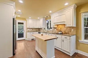 172 Oakland St, Bristol, CT 06010 - Photo 10