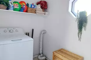 32 N Maple St, Enfield, CT 06088 - Photo 10