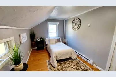 32 North Maple Street, Enfield, CT 06088 - Photo 20