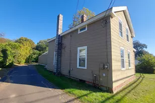 32 N Maple St, Enfield, CT 06088 - Photo 28