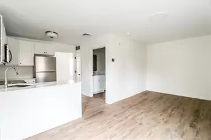80 South St, Bethel, CT 06801 - Photo 14