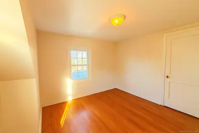 118 Maple Avenue, Windsor, CT 06095 - Photo 12