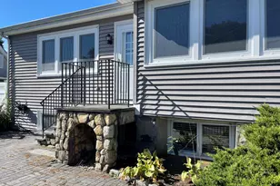 40 Ledge Ave, New Canaan, CT 06840 - Photo 2