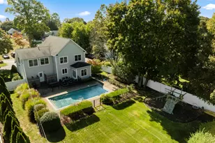 52 Kelsey Pl, Madison, CT 06443 - Photo 2