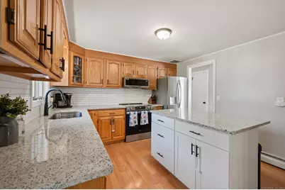 211 Fairlane Drive, Wethersfield, CT 06109 - Photo 4