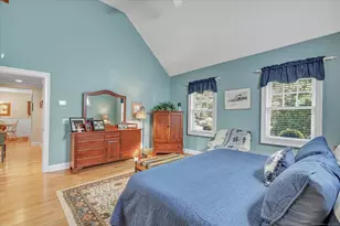 26 Bunker Hill Cir, Shelton, CT 06484 - Photo 20