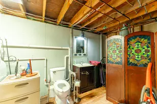 6 Marion Dr, East Lyme, CT 06333 - Photo 30