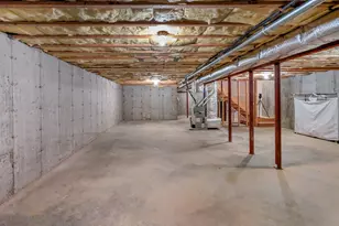 123 Louis Hill Rd, Newtown, CT 06482 - Photo 36