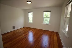 151 Quaker Ln S, West Hartford, CT 06119 - Photo 12