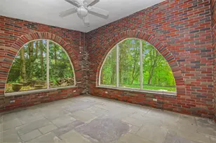 244 Strobel Rd, Trumbull, CT 06611 - Photo 6