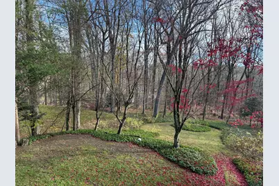 244 Strobel Road, Trumbull, CT 06611 - Photo 34