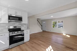 115 Cooper Dr, Waterbury, CT 06704 - Photo 4