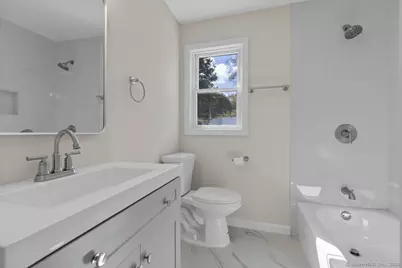 115 Cooper Drive, Waterbury, CT 06704 - Photo 10