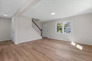 115 Cooper Dr, Waterbury, CT 06704 - Photo 6