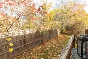 7 W Meadow Ln, Middletown, CT 06457 - Photo 34