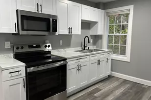 92 Boswell Ave, Norwich, CT 06360 - Photo 2