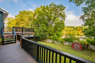124 Williamson Dr, Waterbury, CT 06710 - Photo 6