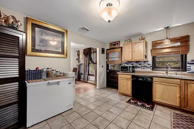 124 Williamson Drive, Waterbury, CT 06710 - Photo 16