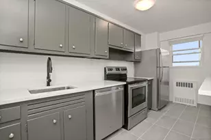 80 Cartright St, Bridgeport, CT 06604 - Photo 4