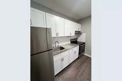 16 Townley Street #G3, Hartford, CT 06154 - Photo 2