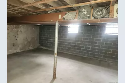 38 Clifton Avenue, Ansonia, CT 06401 - Photo 10