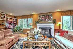 24 Alice Dr, Bloomfield, CT 06002 - Photo 18