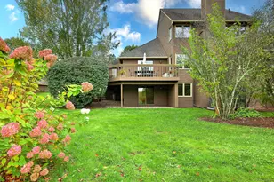 24 Alice Dr, Bloomfield, CT 06002 - Photo 36