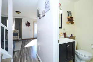 146 Coach Cir, Naugatuck, CT 06770 - Photo 10