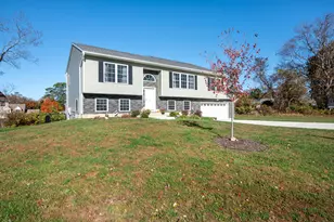 34 Pear Tree Dr, Naugatuck, CT 06770 - Photo 24