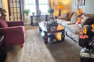 238 Enfield St, Hartford, CT 06112 - Photo 2