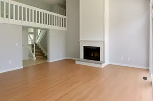 1 Deanne Lynn Cir, Windsor, CT 06095 - Photo 4