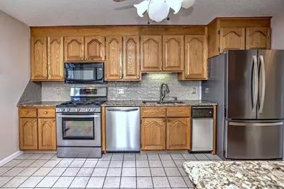 2 Old Town Highway #39, East Haven, CT 06512 - Photo 22