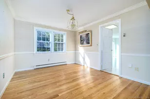 22 Hastings Ln, Stamford, CT 06905 - Photo 10