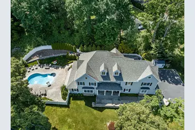 7 Curt Terrace, Greenwich, CT 06831 - Photo 2