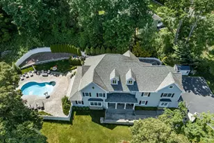 7 Curt Terrace, Greenwich, CT 06831 - Photo 2