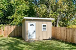 47 Phillips St, New London, CT 06320 - Photo 10