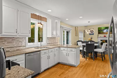 87 Avebury Lane, Tolland, CT 06084 - Photo 8