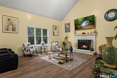 87 Avebury Lane, Tolland, CT 06084 - Photo 2