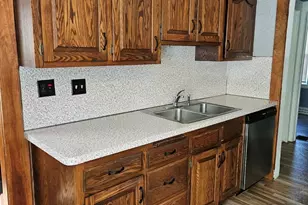 7 Willoughby St, Bristol, CT 06010 - Photo 1