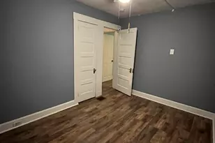 7 Willoughby St, Bristol, CT 06010 - Photo 6