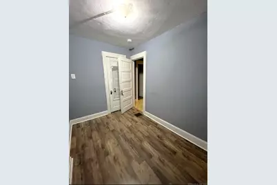 7 Willoughby Street, Bristol, CT 06010 - Photo 4